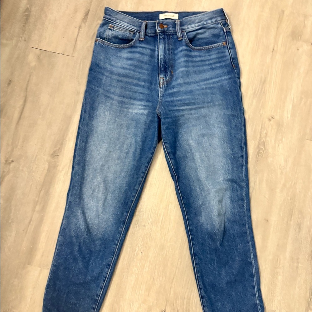 Madewell Blue Mom’s Jeans with Faded Wash Size 28